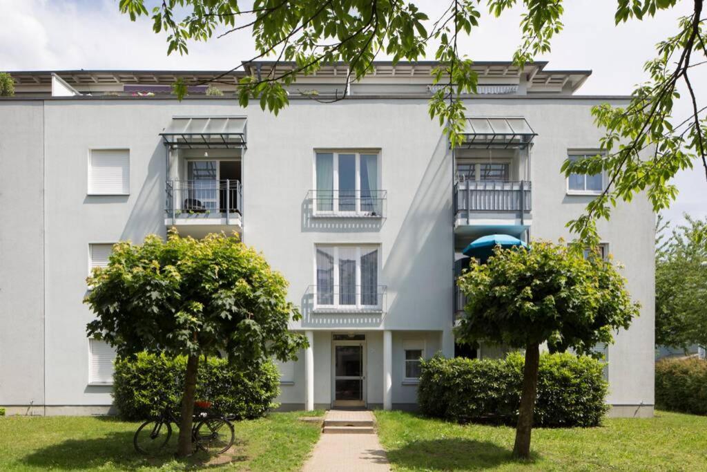 Exklusives Apartment Inklusive Netflix Und Parkplatz Karlsruhe Dış mekan fotoğraf